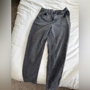 Levi’s High Waisted Dark Gray Jeans